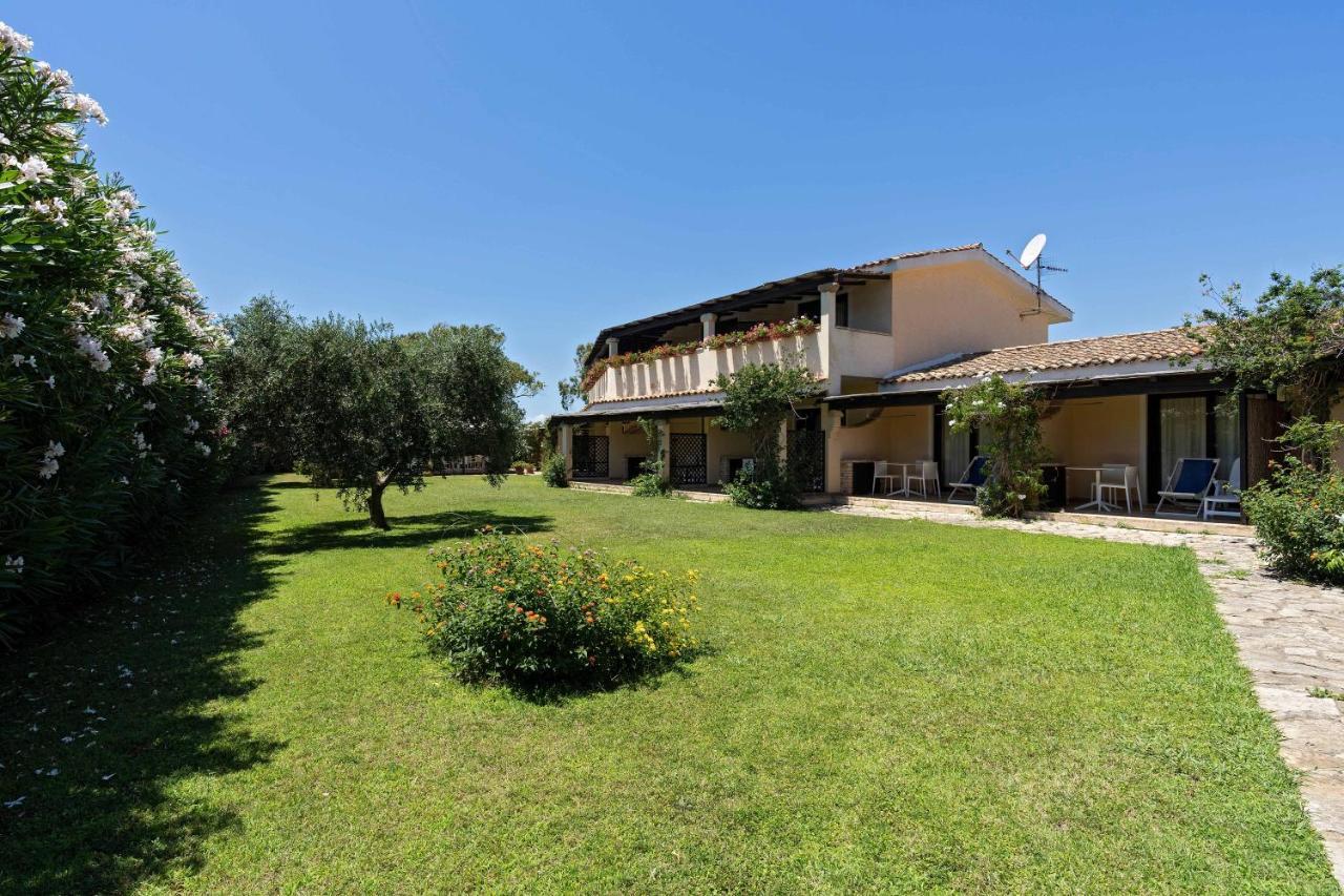 Porto Giunco Residence Villasimius Extérieur photo