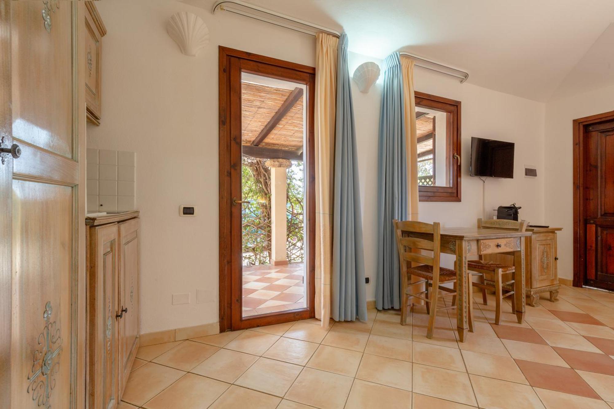 Porto Giunco Residence Villasimius Extérieur photo